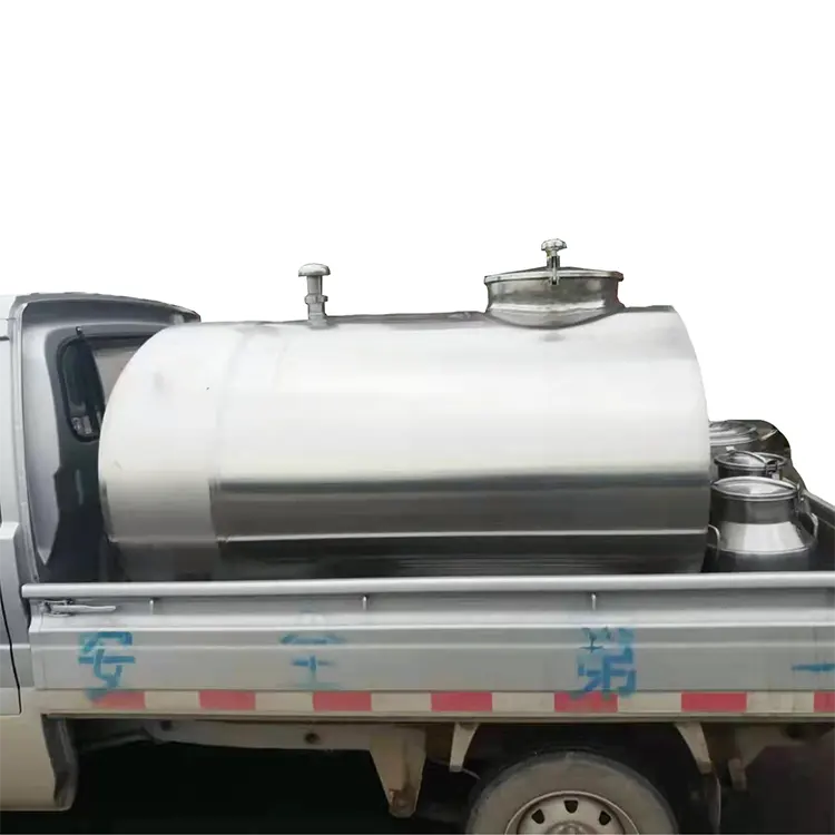 Caminhão horizontal durável do suco do leite líquido do desconto com latas do transporte
