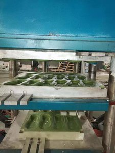 100T EVA发泡机制造橡胶鞋底