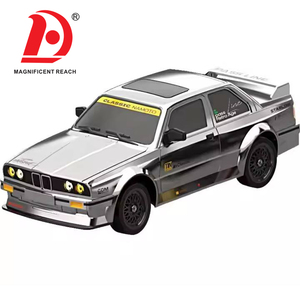 HUADA 1/16 50 km/h araç modeli yüksek hızlı sürüklenme RC oyuncak arabalar işık uzaktan kumanda ile yarış araba oyuncak radyo kontrol spor arabalar - Product Image 3