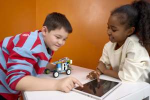 Juguetes de programación compatibles con Ev3 bloques de construcción de partículas pequeñas Robot ensamblaje rompecabezas aprendizaje para desarrollar inteligencia - Product Image 6