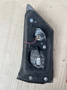 Otomatik OEM 34150-T9A-H01/34155-T9A-H01 araba fren lambası arka kuyruk arka işık sağ/sol kırmızı Lens için Honda şehir 2015 durum kullanılan - Product Image 2