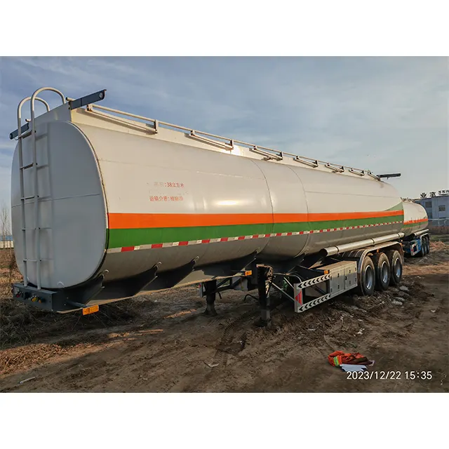 China caliente 2 3 4 ejes 40000 45.000 litros agua petrolero semirremolque de camión remolque de combustible multitanque para la venta