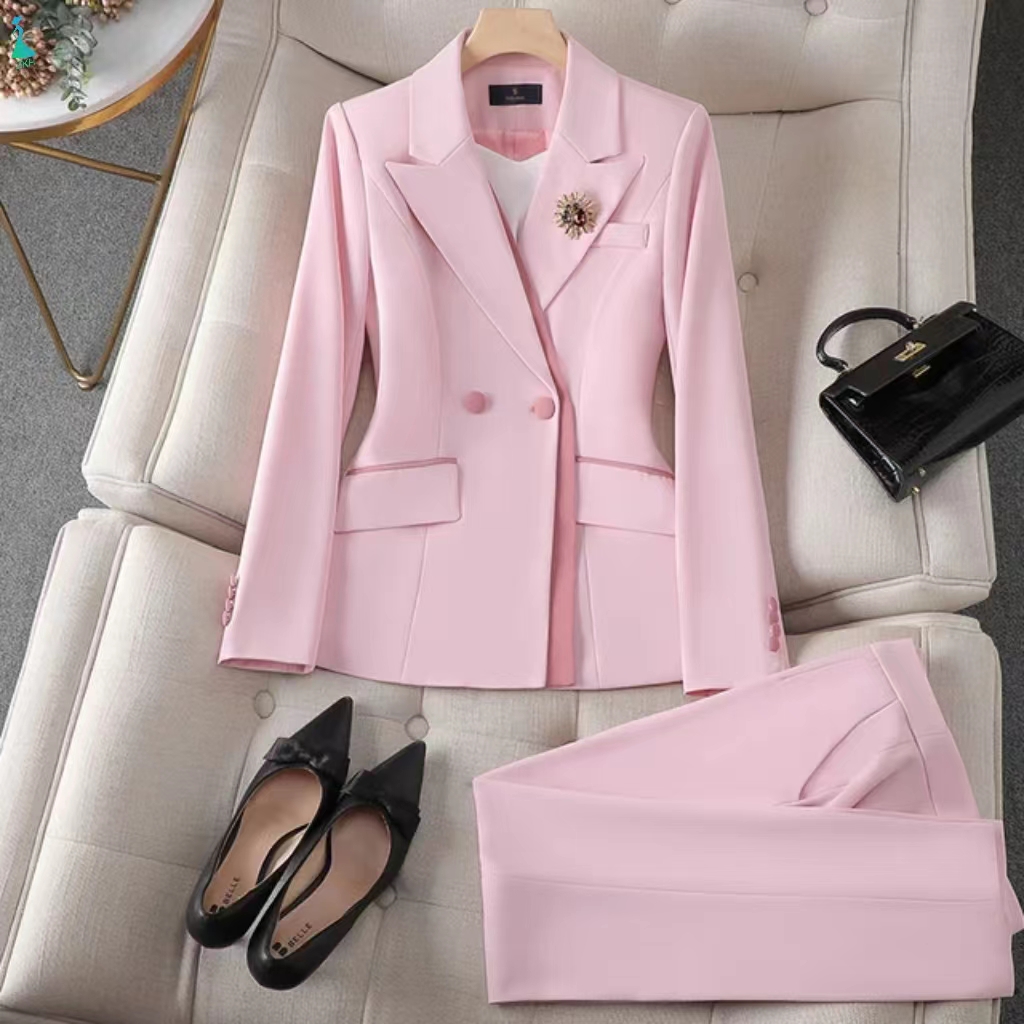 Pink suit+pink pants
