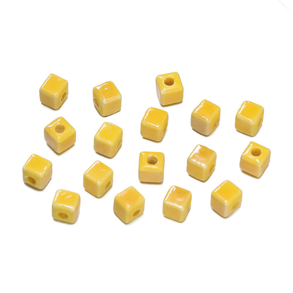 Jaune
