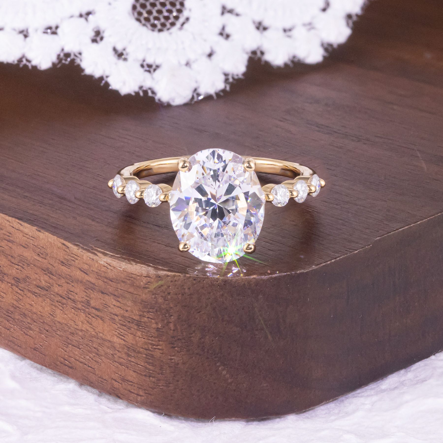 Bague ovale en moissanite 5 carats