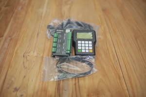 Controlador CNC de 3 ejes y 4 ejes Genuino DSP A11E A18 Versión en inglés Máquina de grabado CNC Sistema de control de movimiento - Product Image 6