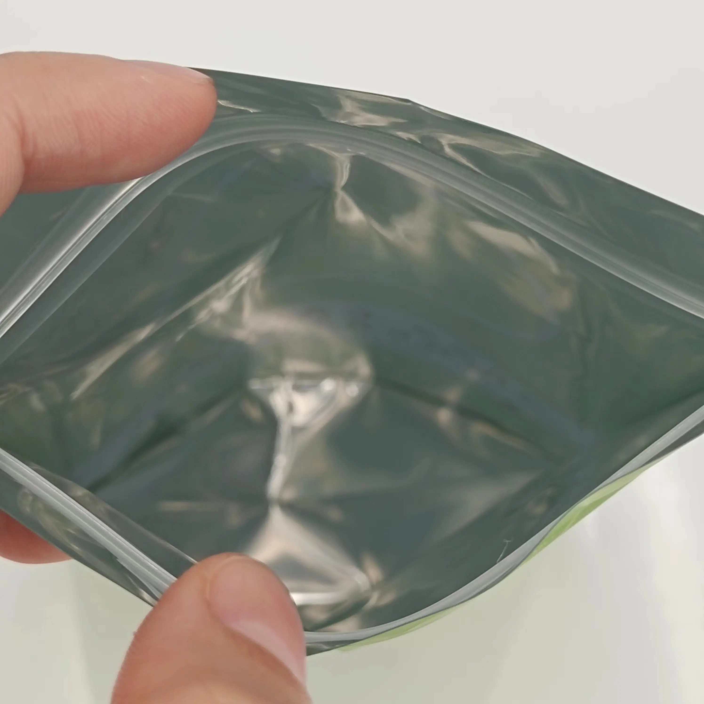 Sacchetti per imballaggio alimentare stampati personalizzati sacchetti per imballaggio Doypack sacchetti di carta kraft marrone finestra trasparente