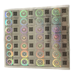 Etiquetas DE SEGURIDAD PET antifalsificación personalizadas Código QR holográfico Rastreabilidad autoadhesiva grabada con láser Un código por artículo - Product Image 1