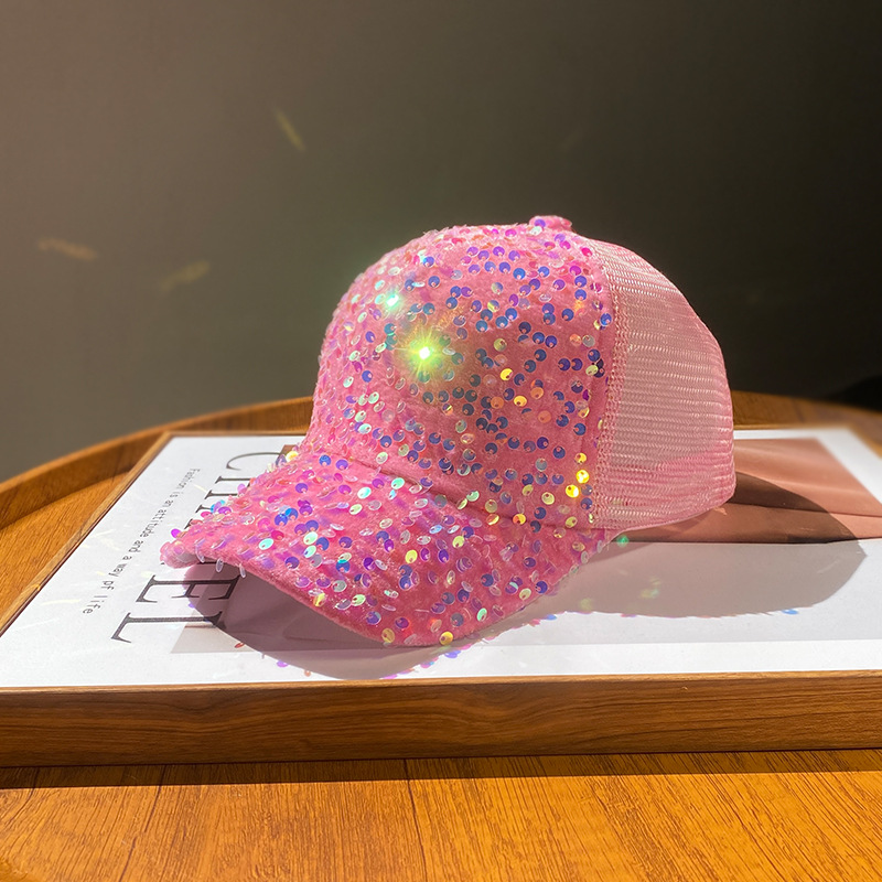 All-inclusive sequins, pink.