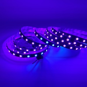Programmazione digitale indirizzabile PCB nero esterno IP67 impermeabile 14.4W SMD5050 60LED/M 16703 IC flessibile RGB LED striscia - Product Image 1