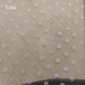 Белая Полиэстеровая Шестигранная сетка с флокировкой в горошек - Product Image 3