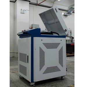 1500W 2KW סגסוגת גלגל מכונה נייד לייזר ניקוי מכונת 1000w 2000w אופציונלי עם ipg raycus