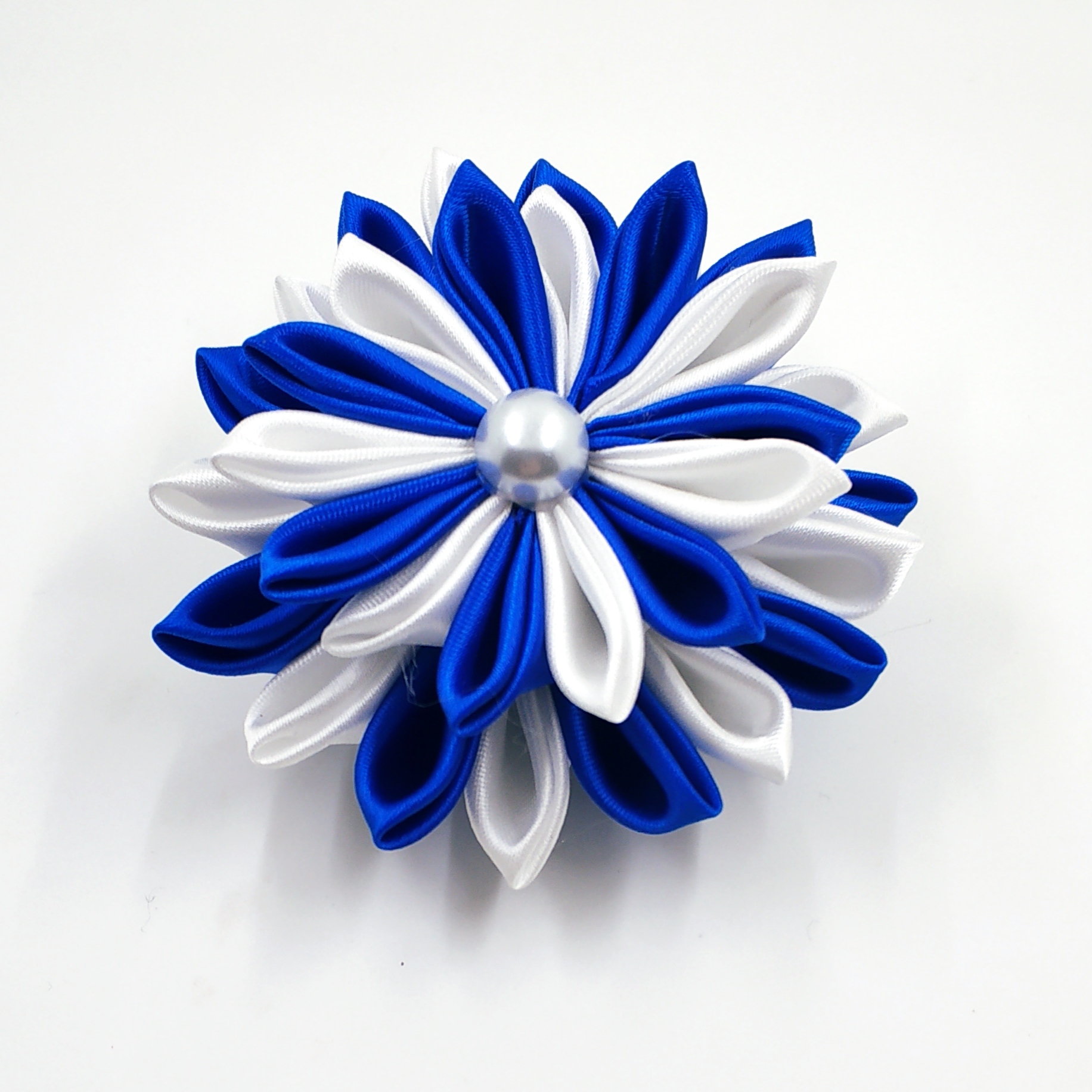 Blanc et bleu