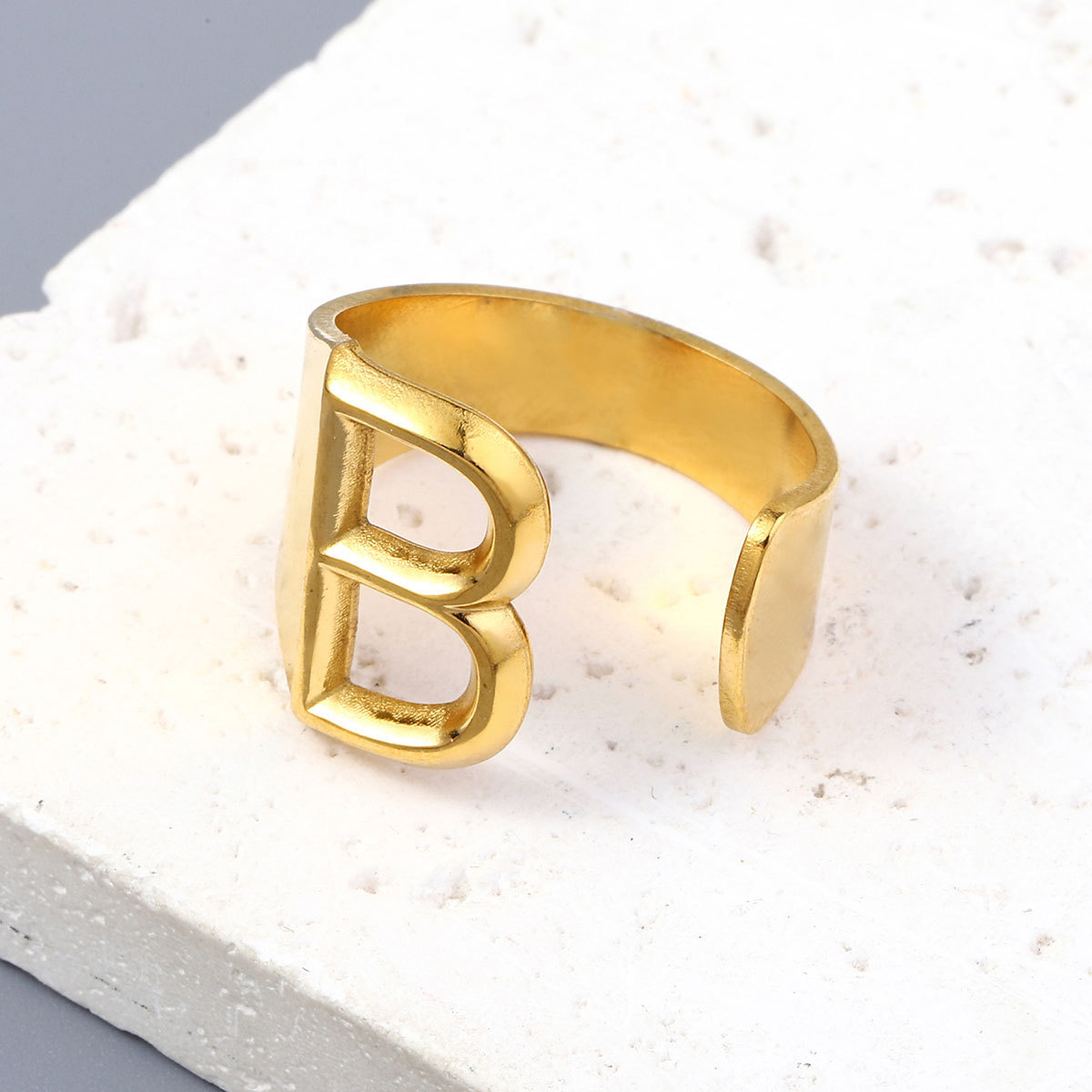 B