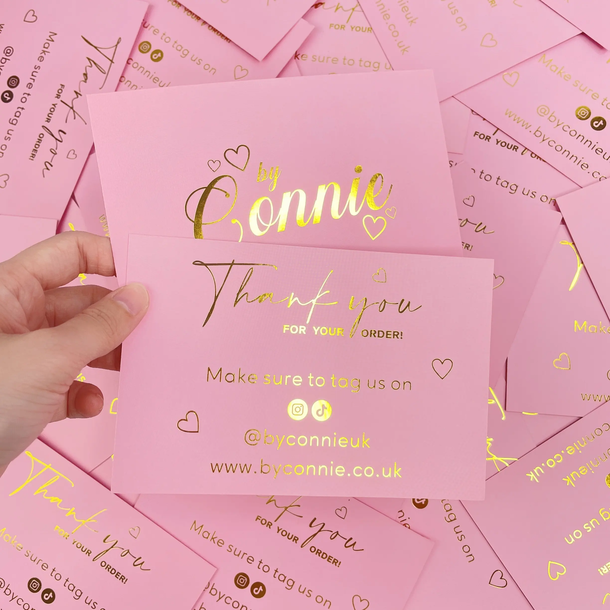 Tarjetas de agradecimiento, logotipo personalizado impreso, tarjetas de joyería para pendientes, invitación de boda de lujo, tarjetas de negocios de aluminio rosa y dorado para boutique