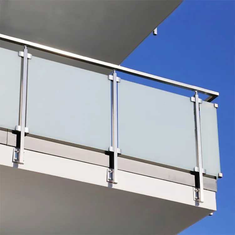 Modern tasarım açık özel boyut paslanmaz çelik ve cam balkon korkuluğu fabrika toptan fiyat