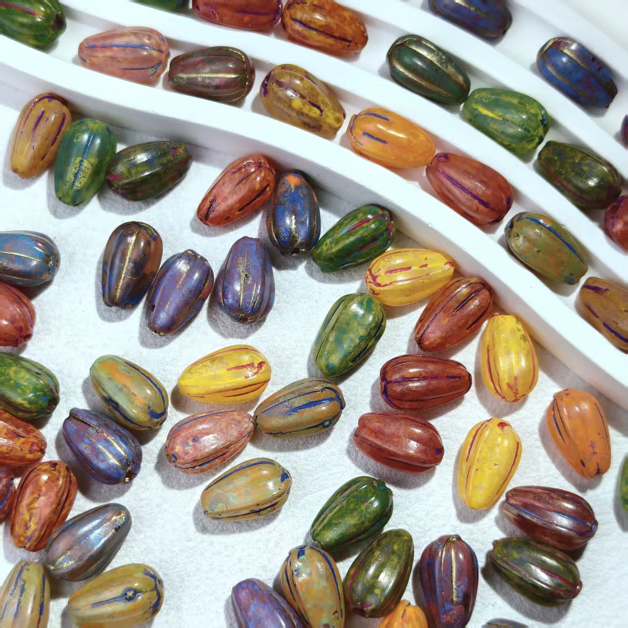 Melon seed beads 8*8*13.5mm
