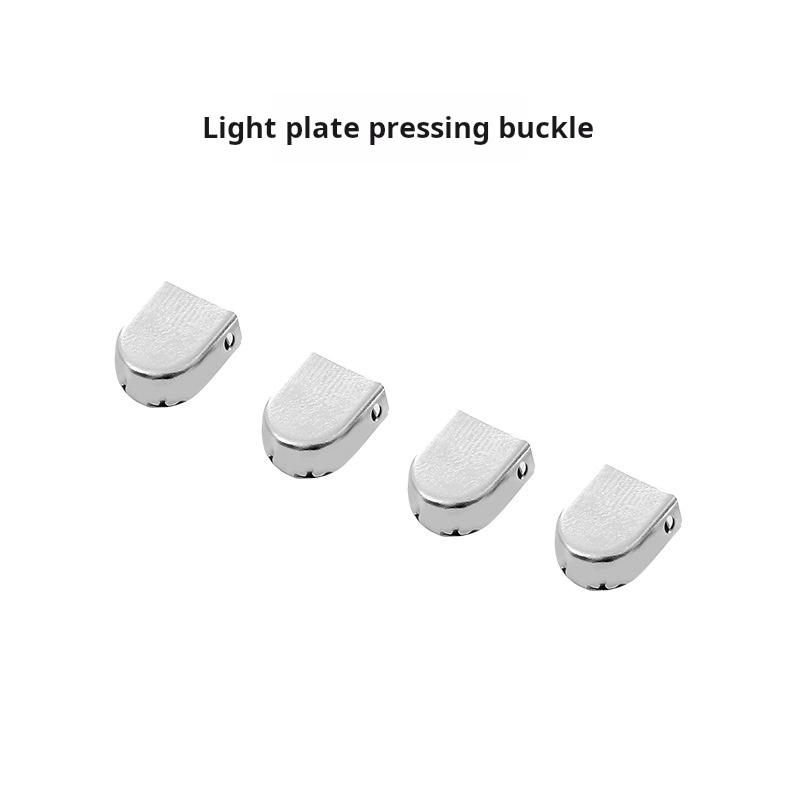 Placa ligera presionando la hebilla