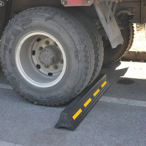 オーストラリアとニュージーランド標準1650mm駐車縁石ゴムホイールストッパー/ブロック装置駐車場用