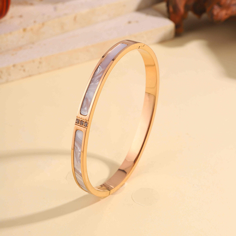 Sz-06 concha de oro rosa tres diamantes
