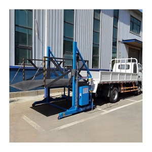Plataformas móviles de carga y descarga de 1,5 toneladas Plataforma de carga de camión tipo móvil Plataforma de extensión de muelle de carga - Product Image 1