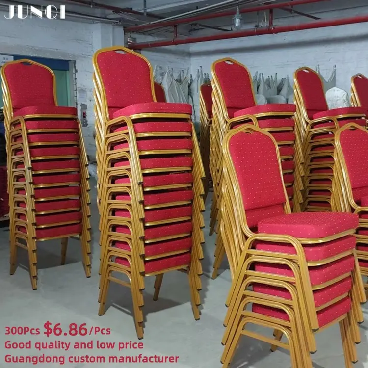 Vente en gros de chaises et tables de salle à manger et de banquet d'hôtel chaise de banquet de mariage en or avec coussin