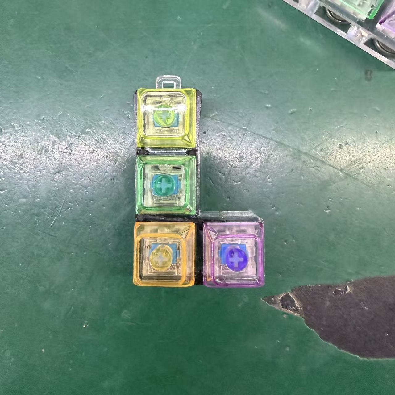 Colorful L-shaped four-key