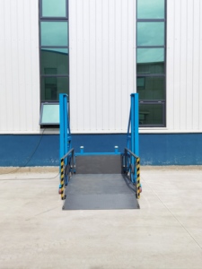 Telaio di sollevamento per il trasporto di pendenza 1 ton 2 tonnellate 3 tonnellate portatile idraulico mobile di carico e scarico piattaforma di sollevamento - Product Image 5