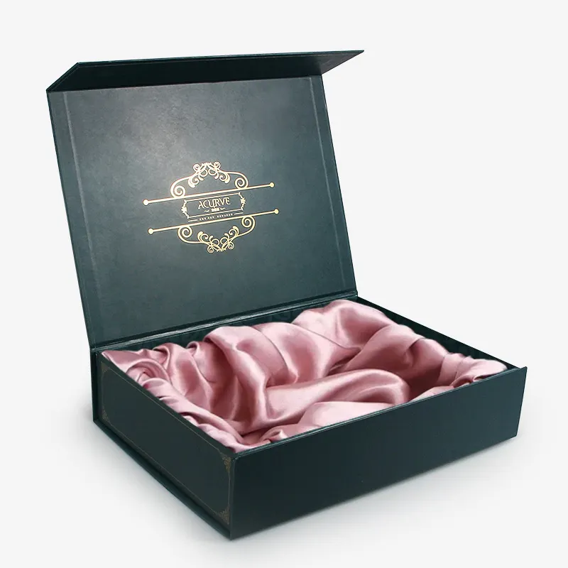 Scatola rigida di carta rigida di lusso stampata su misura biancheria intima confezione regalo magnetica con inserto satinato in schiuma