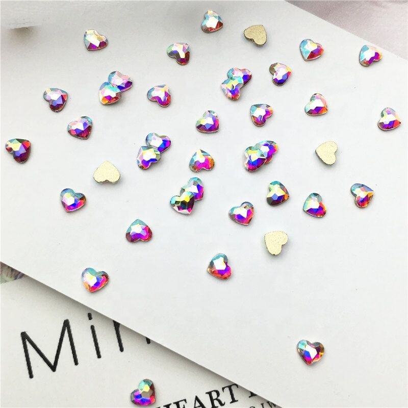 Cristal en forme de coeur ab