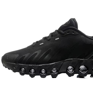 2025 yeni moda yüksek kalite erkekler için hava yastığı koşu ayakkabıları DN 8 Max üçlü siyah kedi nefes Sneakers için bahar - Product Image 1