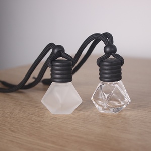 8ml 10ml 12ml thủy tinh Nước Hoa khuếch tán chai rỗng đa phong cách màu đen mờ xe làm mát không khí với nắp vặn niêm phong - Product Image 4