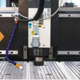 Best 1325 Carving Machine <strong>4</strong>*8 <strong>CNC</strong> <strong>Router</strong> Machinery for Process Aluminum - Product Image 3
