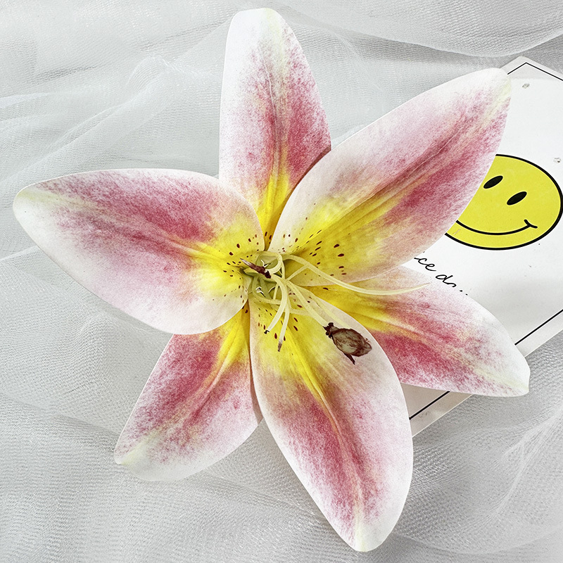 Yellow heart powder