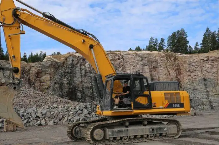 High Performance 936E Brand New Famous Brand 35 ton Big Excavator in Hot Sale