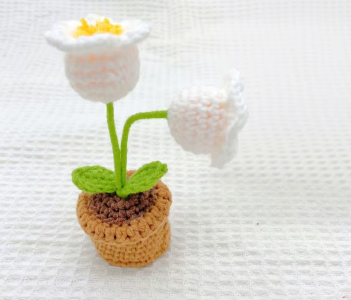 3 crochet knitted small port flower 12*5*5cm