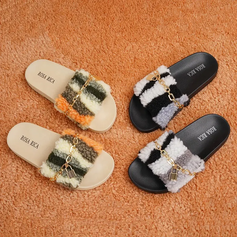 Lady Fashion Casual Flat Sandals Winter Warm Faux Fur Slippers Fancy Metal Lock Chain Wholesale Plush Fur Slippers For Mujer