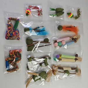 Múltiples opciones ratón gatito en forma de hierba gatera juguete seguridad gato masticar juguete interactivo Teaser juguetes naturales para gatos con pluma Matatabi Stick - Product Image 2