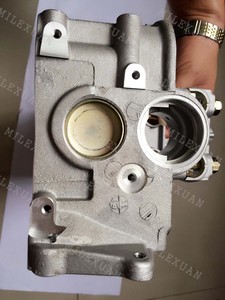 自動車部品897129631 8971111550 2.6L 8V 4ZE1エンジンシリンダーヘッドISUZUトルーパーIIピックアップ用アミーロデオ - Product Image 5