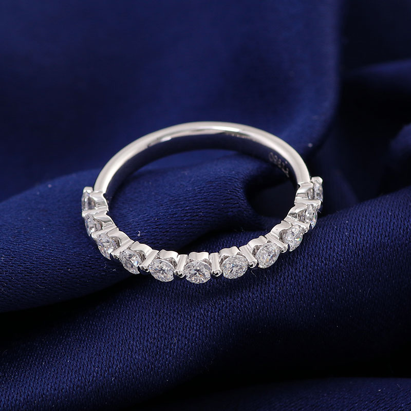 10K white gold Natural diamond ring