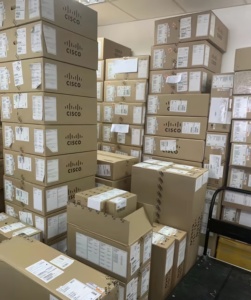 Chất xúc tác C1200-24T-4X 24 10/100/1000M thích ứng điện cổng + 4 SFP + Quang Cổng chuyển đổi C1200-24T-4X - Product Image 5