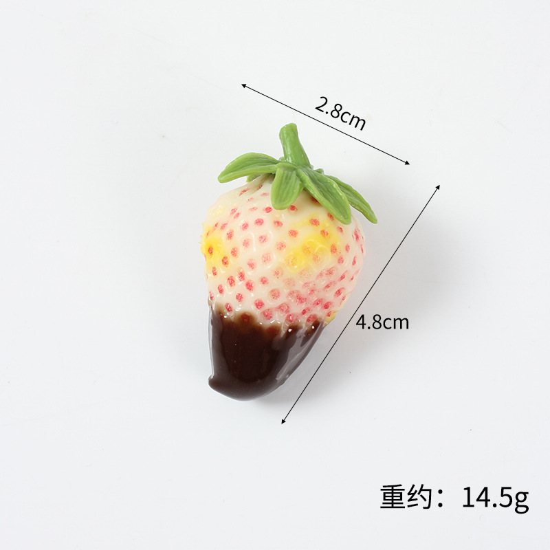 Milky White Strawberry-Chocolate Flavor (Model)