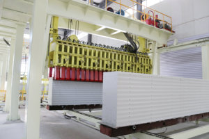 Máquina de fabricación de bloques AAC de tecnología alemana, paneles blancos de hormigón aireado, ladrillos ligeros con motor de bomba PLC de cenizas volantes de arena - Product Image 2