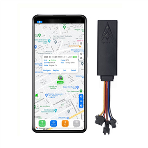 Dispositivo de seguimiento GPS con aplicaciones Soporte de seguimiento de sitios web Relé y micorófono - Product Image 3