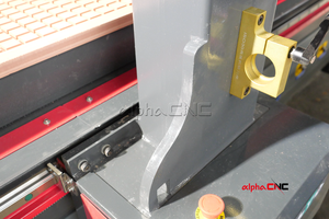 Alpha, recién llegado, 1325 1530 ATC CNC, enrutador de corte de madera, enrutador CNC de un solo husillo, servomotor, mesa de vacío, grabado de madera