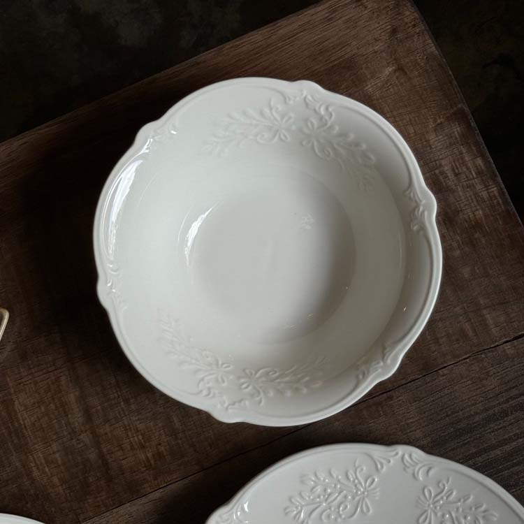 bol blanc de 7 pouces