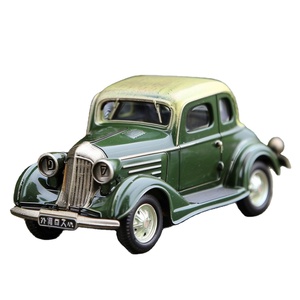 カスタム1:43ダイキャストカーモデルレジングリーンクラシックセダンモデル旧ソビエト連邦コレクションおもちゃ - Product Image 1
