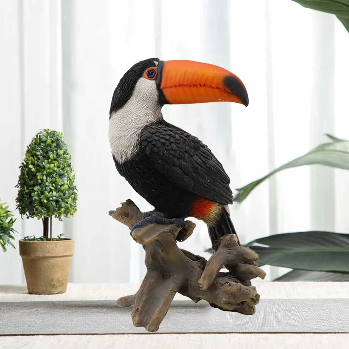 Manufacture Wholesale Resin Life Like Color Painting Realistic Bird Toucans Statue