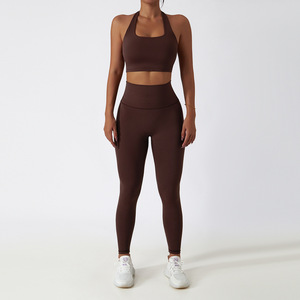 プラスサイズのジムフィットネスセット女性用<span class=keywords><strong>3</strong></span>ピースヨガセットスポーツウェアホルタースポーツブラヨガジャケット女性用ヨガレギンス