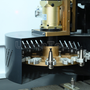 China Alta Precisão Mesa Movendo Latão Cobre Ouro Máquina De Gravura <span class=keywords><strong>CNC</strong></span> Metal Portátil Gravura & Fresagem Máquina <span class=keywords><strong>CNC</strong></span>